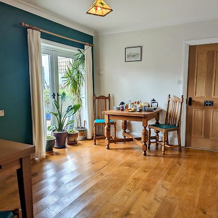 シドマウス Pipers Hill Bed & Breakfast エクステリア 写真