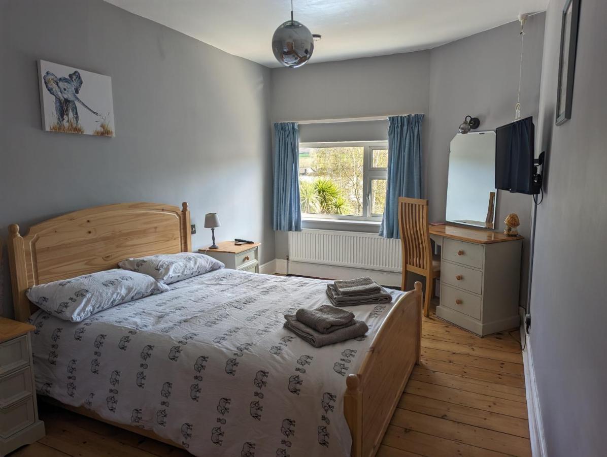 シドマウス Pipers Hill Bed & Breakfast エクステリア 写真